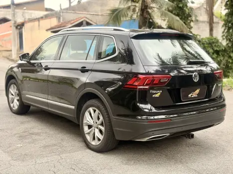 VOLKSWAGEN Tiguan 1.4 250 TSI TOTAL FLEX ALLSPACE TURBO AUTOMÁTICO TIPTRONIC, Foto 13