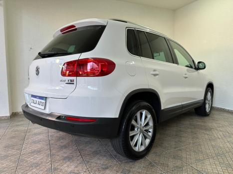 VOLKSWAGEN Tiguan 2.0 16V 4P TSI 4WD TURBO AUTOMÁTICO, Foto 8 VOLKSWAGEN Tiguan 2.0 16V 4P TSI 4WD TURBO AUTOMÁTICO, Foto 8