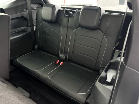VOLKSWAGEN Tiguan 2.0 16V 4P FSI R-LINE TURBO AUTOMTICO, Foto 18