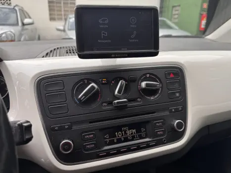 VOLKSWAGEN UP 1.0 12V 4P WHITE FLEX, Foto 11