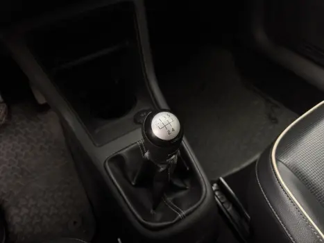 VOLKSWAGEN UP 1.0 12V 4P WHITE FLEX, Foto 12