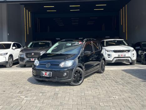 VOLKSWAGEN UP 1.0 12V 4P TSI FLEX BLACK, Foto 2