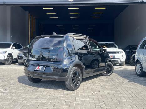 VOLKSWAGEN UP 1.0 12V 4P TSI FLEX BLACK, Foto 5