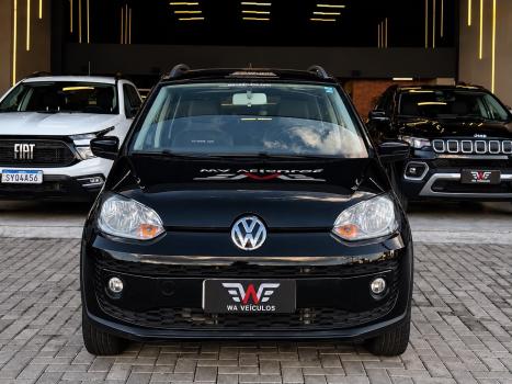 VOLKSWAGEN UP 1.0 12V 4P TSI FLEX BLACK, Foto 3