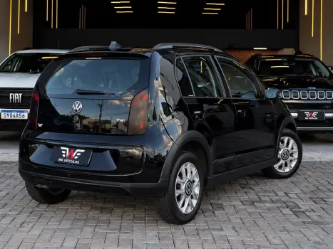 VOLKSWAGEN UP 1.0 12V 4P TSI FLEX BLACK, Foto 6