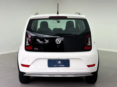 VOLKSWAGEN UP 1.0 4P FLEX 170 TSI XTREME, Foto 6