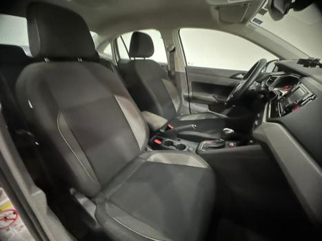VOLKSWAGEN Virtus 1.0 4P 200 TSI FLEX COMFORTLINE AUTOMÁTICO, Foto 6 VOLKSWAGEN Virtus 1.0 4P 200 TSI FLEX COMFORTLINE AUTOMÁTICO, Foto 6