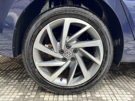 VOLKSWAGEN Virtus 1.0 4P 200 TSI FLEX HIGHLINE AUTOMTICO, Foto 14