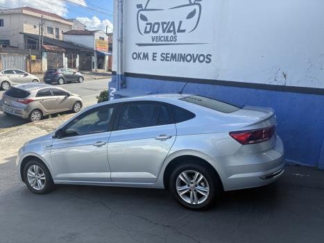 VOLKSWAGEN Virtus 1.0 4P 200 TSI FLEX COMFORTLINE AUTOMTICO, Foto 2