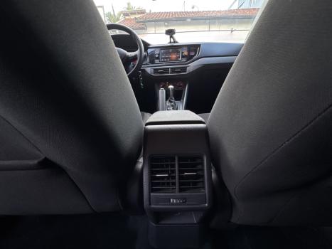 VOLKSWAGEN Virtus 1.0 4P 200 TSI FLEX COMFORTLINE AUTOM�TICO, Foto 13