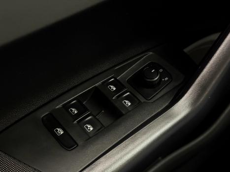 VOLKSWAGEN Virtus 1.0 4P 200 TSI FLEX COMFORTLINE AUTOM�TICO, Foto 7