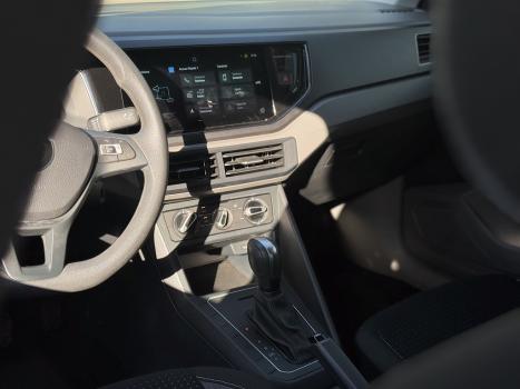 VOLKSWAGEN Virtus 1.0 4P 200 TSI FLEX COMFORTLINE AUTOM�TICO, Foto 11