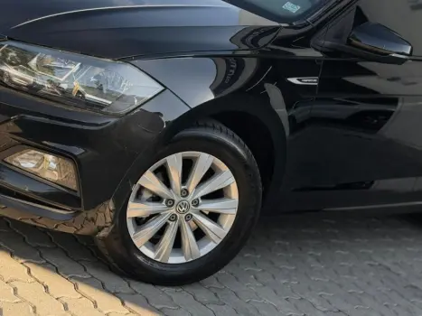 VOLKSWAGEN Virtus 1.0 4P 200 TSI FLEX COMFORTLINE AUTOM�TICO, Foto 13