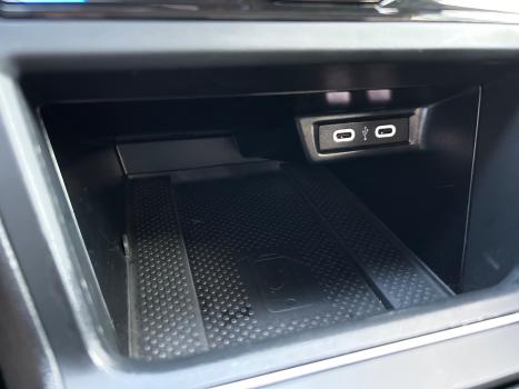 VOLKSWAGEN Virtus 1.0 4P 200 TSI FLEX HIGHLINE AUTOM�TICO, Foto 13
