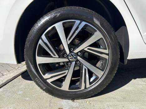 VOLKSWAGEN Virtus 1.0 4P 200 TSI FLEX HIGHLINE AUTOM�TICO, Foto 15