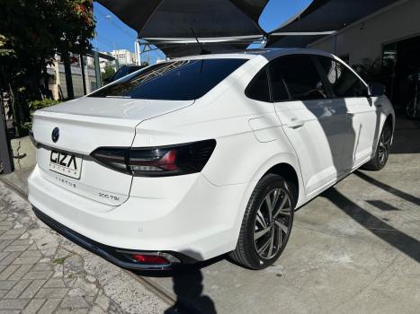VOLKSWAGEN Virtus 1.0 4P 200 TSI FLEX HIGHLINE AUTOM�TICO, Foto 20