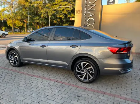 VOLKSWAGEN Virtus 1.0 4P 200 TSI FLEX HIGHLINE AUTOM�TICO, Foto 4