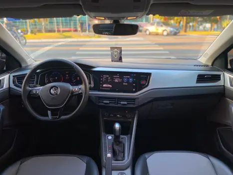 VOLKSWAGEN Virtus 1.0 4P 200 TSI FLEX HIGHLINE AUTOM�TICO, Foto 9