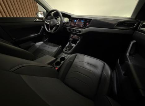 VOLKSWAGEN Virtus 1.0 4P 200 TSI FLEX COMFORTLINE AUTOM�TICO, Foto 4