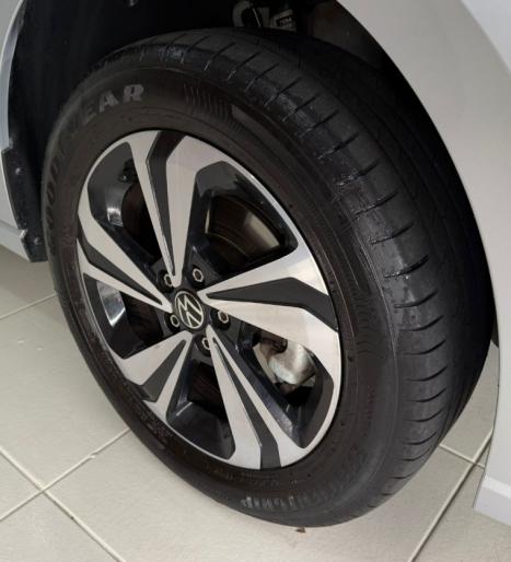 VOLKSWAGEN Virtus 1.0 4P 200 TSI FLEX COMFORTLINE AUTOM�TICO, Foto 12