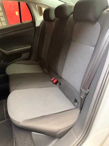 VOLKSWAGEN Virtus 1.0 4P 170 TSI AUTOMÁTICO, Foto 9