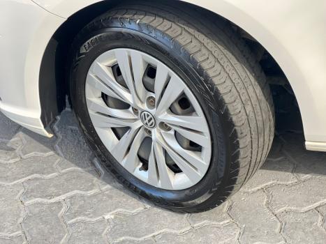 VOLKSWAGEN Voyage 1.0 4P FLEX, Foto 10 VOLKSWAGEN Voyage 1.0 4P FLEX, Foto 10