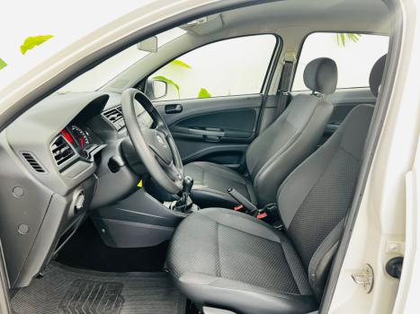 VOLKSWAGEN Voyage 1.0 4P FLEX, Foto 14 VOLKSWAGEN Voyage 1.0 4P FLEX, Foto 14