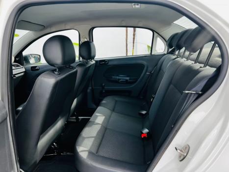 VOLKSWAGEN Voyage 1.0 4P FLEX, Foto 17 VOLKSWAGEN Voyage 1.0 4P FLEX, Foto 17