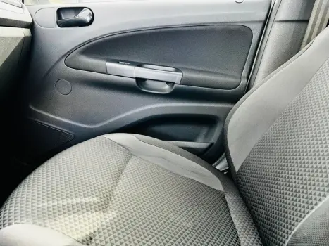 VOLKSWAGEN Voyage 1.0 4P FLEX, Foto 23 VOLKSWAGEN Voyage 1.0 4P FLEX, Foto 23