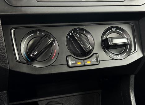 VOLKSWAGEN Voyage 1.0 4P FLEX, Foto 12