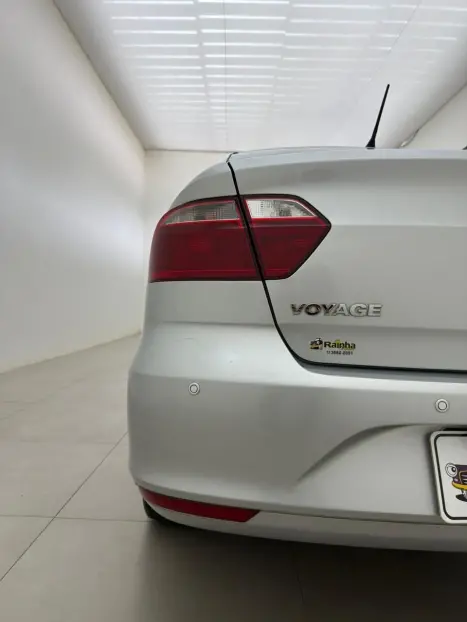 VOLKSWAGEN Voyage 1.0 4P FLEX, Foto 6