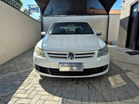 VOLKSWAGEN Voyage 1.0 4P FLEX, Foto 2