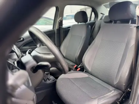 VOLKSWAGEN Voyage 1.0 4P FLEX, Foto 7