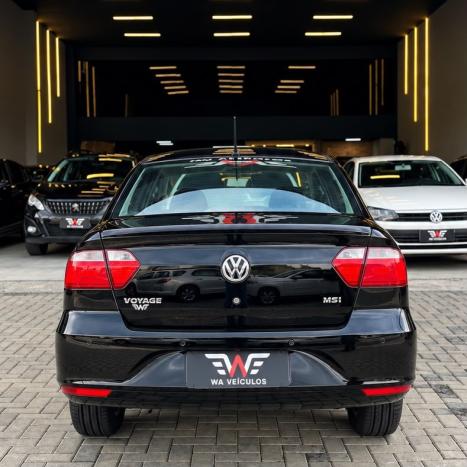 VOLKSWAGEN Voyage 1.6 4P FLEX, Foto 3