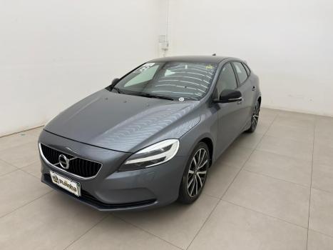 VOLVO V40 2.0 4P T4 MOMENTUM TURBO AUTOM�TICO, Foto 2
