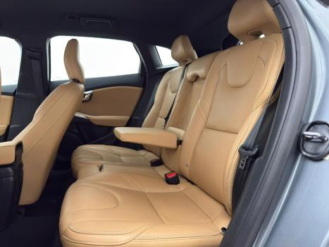 VOLVO V40 2.0 4P T4 MOMENTUM TURBO AUTOM�TICO, Foto 11