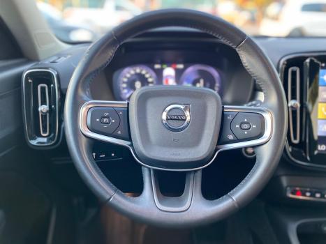 VOLVO XC40 1.5 16V 4P T5 RECHARGE HBRIDO MOMENTUM GEARTRONIC AUTOMTICO, Foto 12