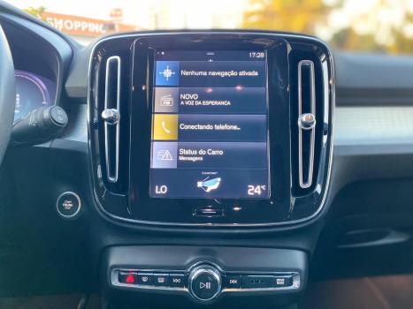 VOLVO XC40 1.5 16V 4P T5 RECHARGE HBRIDO MOMENTUM GEARTRONIC AUTOMTICO, Foto 13