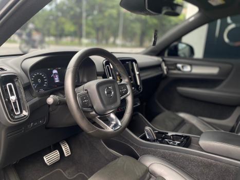 VOLVO XC40 1.5 16V 4P T5 RECHARGE HBRIDO R-DESIGN GEARTRONIC AUTOMTICO, Foto 5