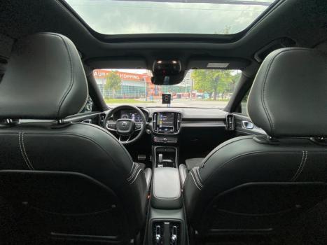 VOLVO XC40 1.5 16V 4P T5 RECHARGE HBRIDO R-DESIGN GEARTRONIC AUTOMTICO, Foto 10
