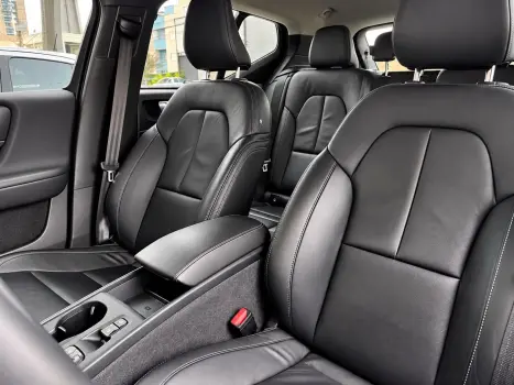 VOLVO XC40 1.5 16V 4P T5 RECHARGE HÍBRIDO INSCRIPTION GEARTRONIC AUTOMÁTICO, Foto 9