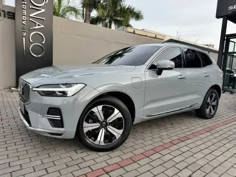 VOLVO XC60 2.0 16V 4P T8 RECHARGE HÍBRIDO PLUS AWD TURBO GEARTRONIC AUTOMÁTICO, Foto 1