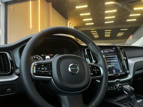 VOLVO XC60 2.0 4P T5 MOMENTUM TURBO AUTOM�TICO, Foto 5