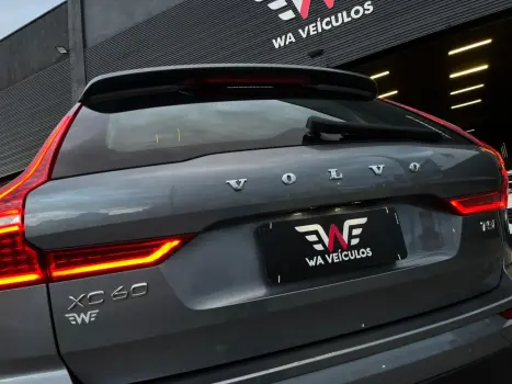 VOLVO XC60 2.0 4P T5 MOMENTUM TURBO AUTOM�TICO, Foto 10