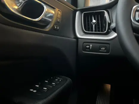 VOLVO XC60 2.0 4P T5 MOMENTUM TURBO AUTOM�TICO, Foto 17