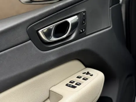 VOLVO XC60 2.0 4P T5 MOMENTUM TURBO AUTOM�TICO, Foto 6