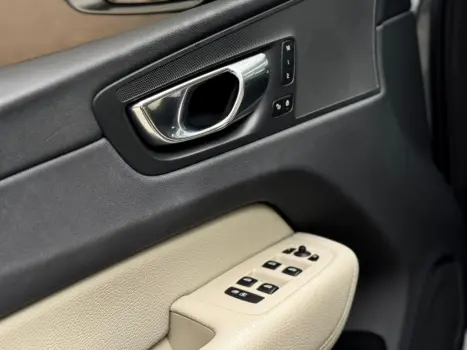 VOLVO XC60 2.0 4P T5 MOMENTUM TURBO AUTOM�TICO, Foto 11