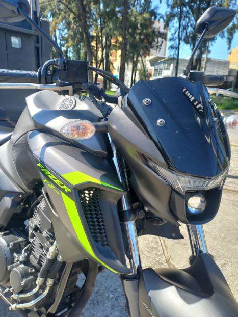 YAMAHA FZ 25 250 Fazer Flex , Foto 5