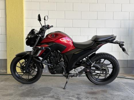 YAMAHA FZ 25 250 Fazer Flex , Foto 2