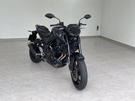 YAMAHA MT-03 300 , Foto 1